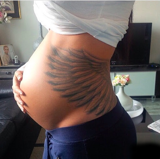 Tatuaggio in gravidanza