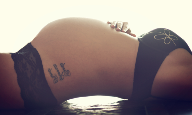 Tatuaggi in gravidanza